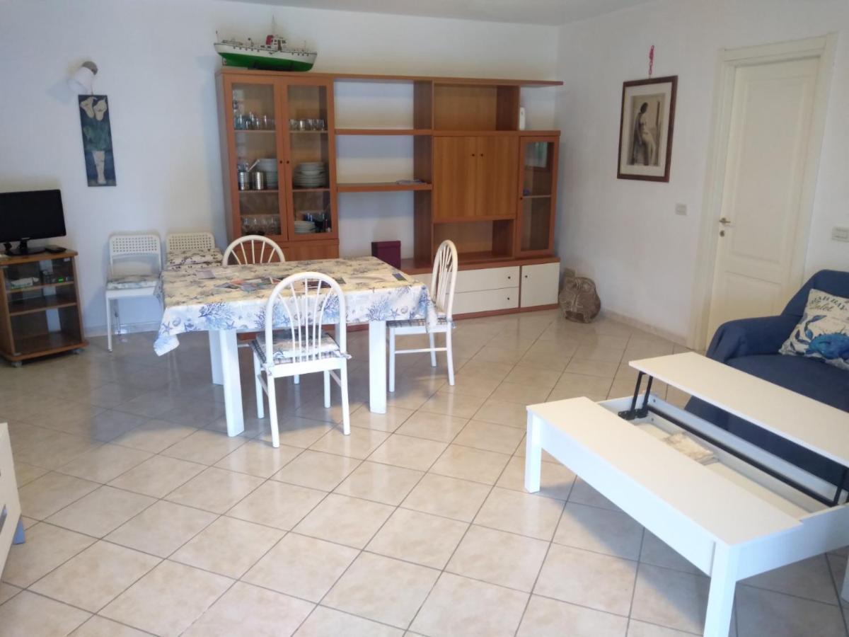 דירות פורטו ונרה Casa Maggiali מראה חיצוני תמונה